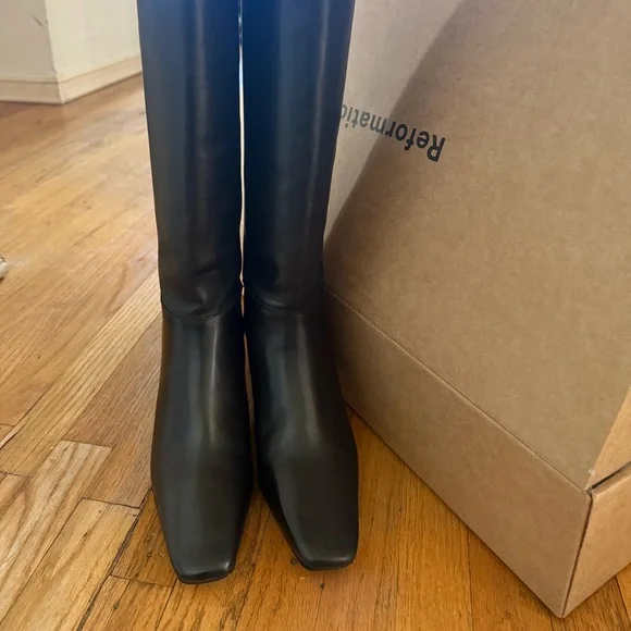 Reformation remy boots - Picture 1 of 7